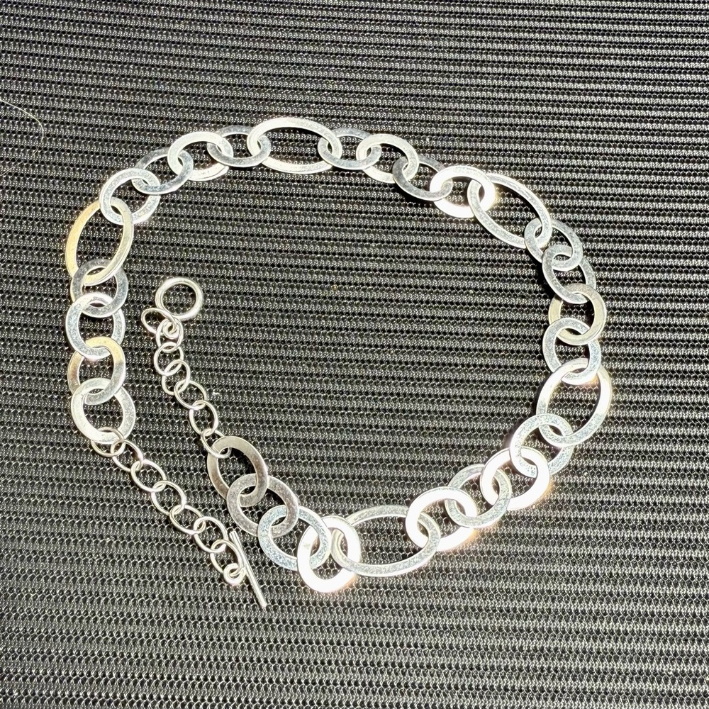 Elegant Silver Chain Necklace
